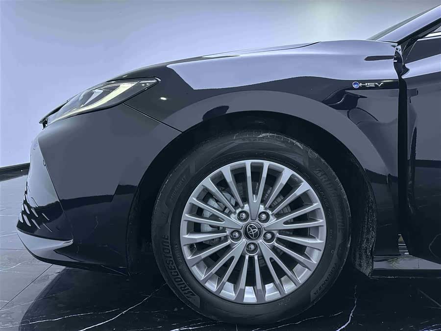 Toyota Camry 2024 car image #19