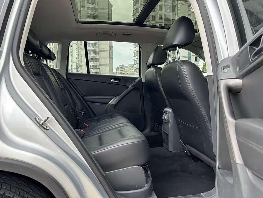 Volkswagen Tiguan 2012 #19 Volkswagen Tiguan 2012 car image #19