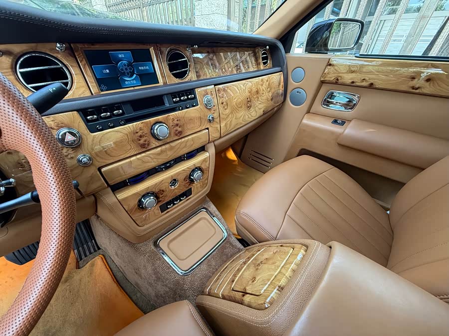 Rolls-Royce Phantom 2008 car image #19