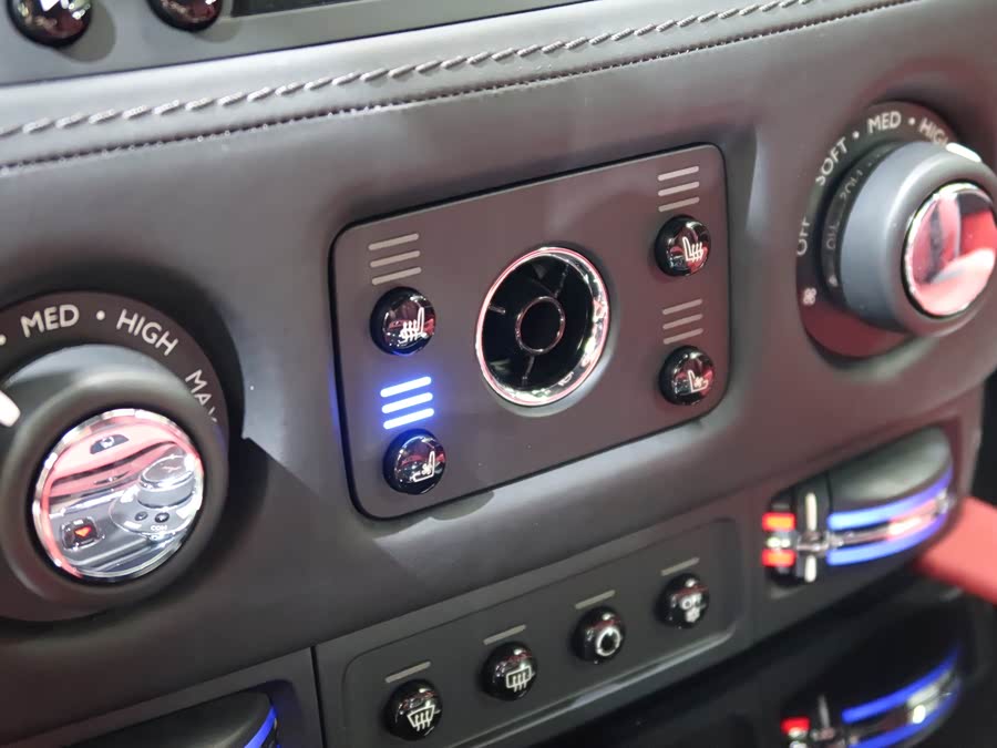 劳斯莱斯 魅影 2019 汽车图片 #19