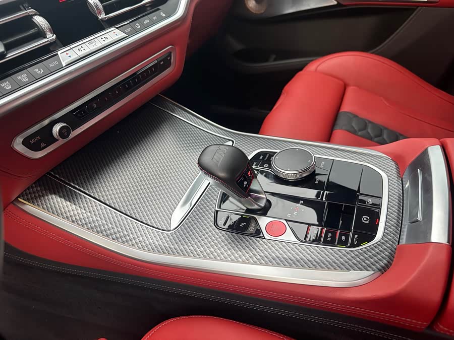 BMW X5 M 2021 car image #19