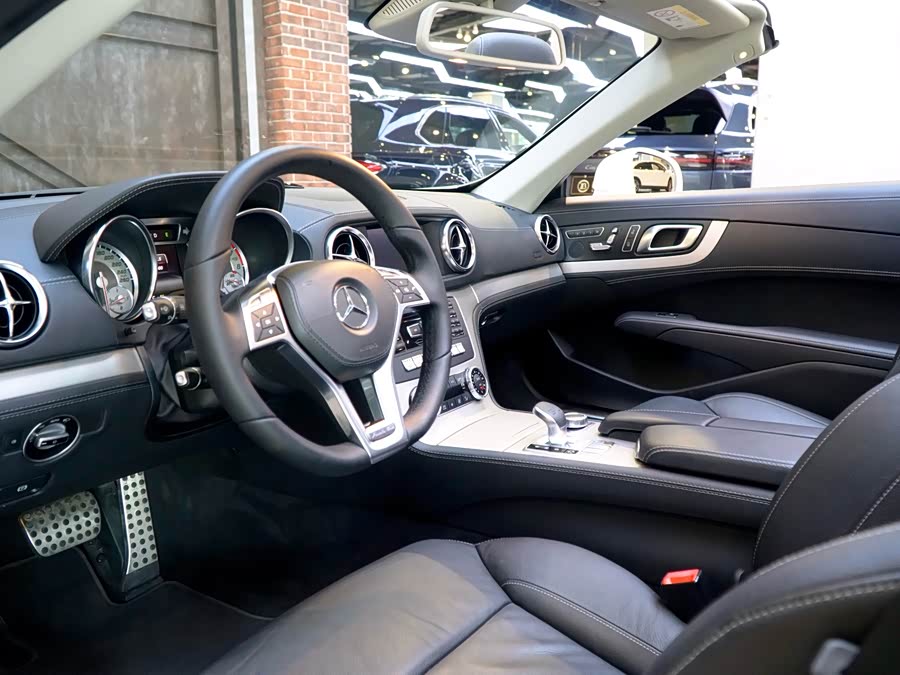 Mercedes-Benz SL Class 2013 immagine di auto #19