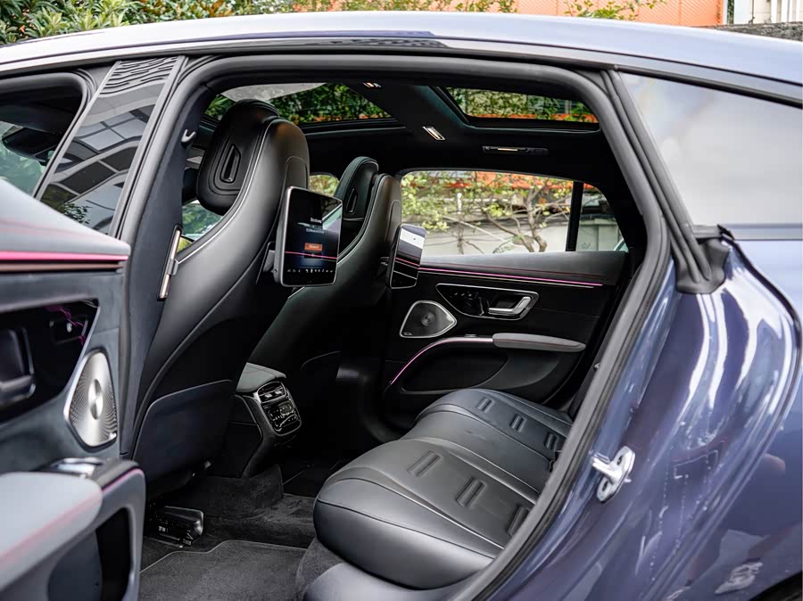 Mercedes-Benz EQS AMG 2024 #19 Mercedes-Benz EQS AMG 2024 car image #19