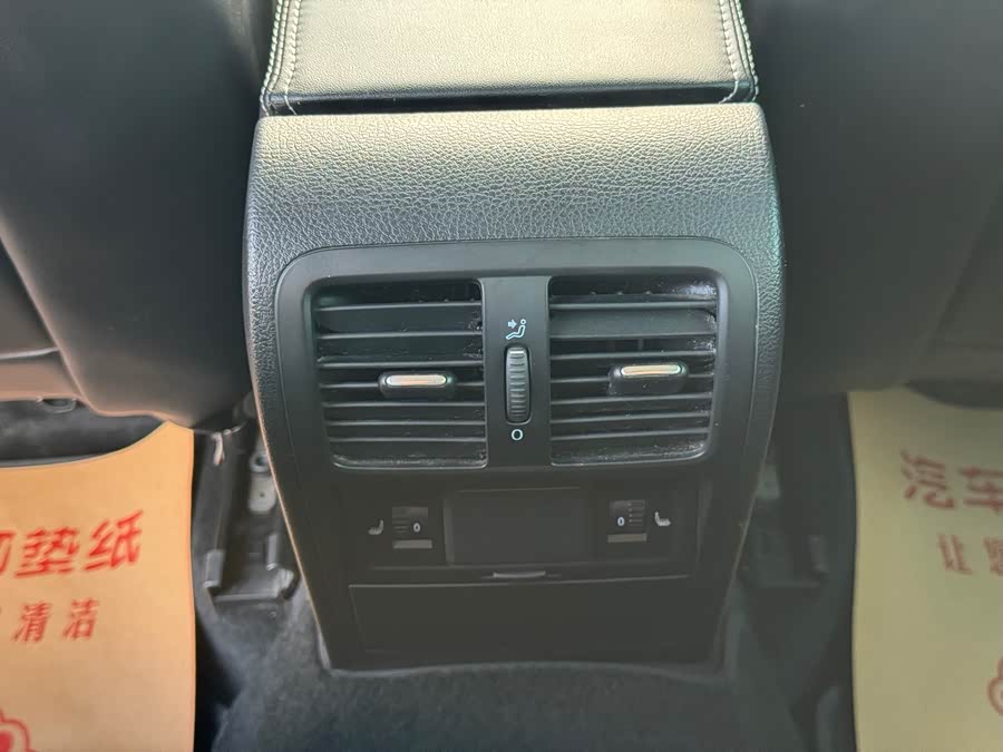 大众 Passat 2010 汽车图片 #19