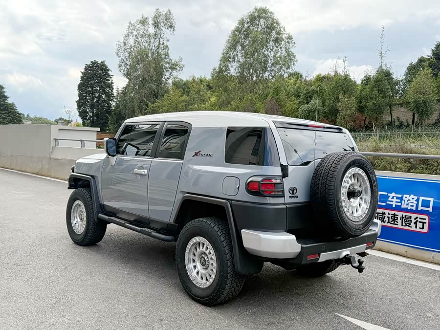 Toyota Reiz 2017 immagine di auto #19