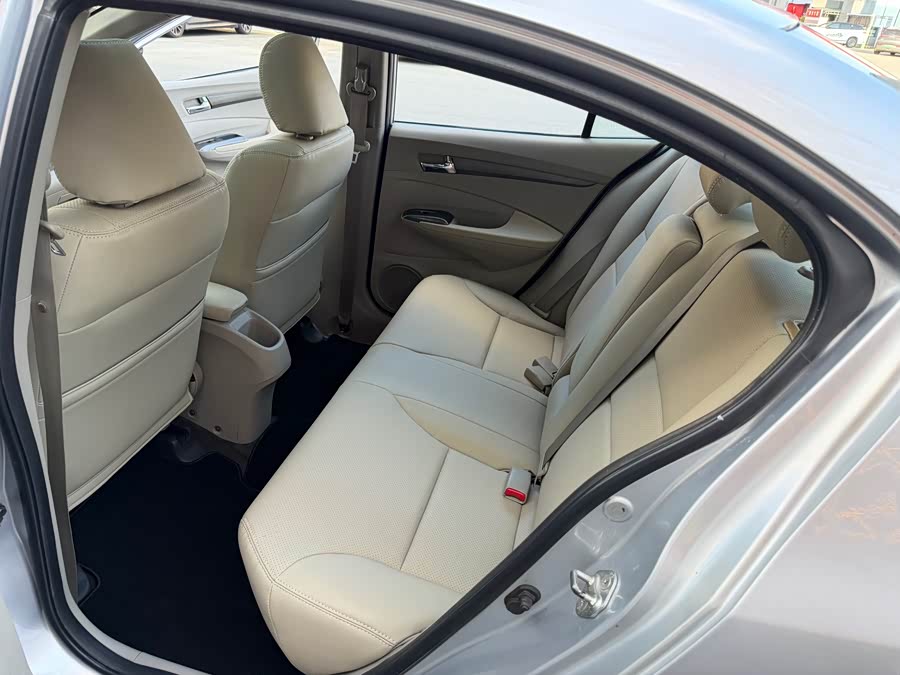 Honda City Classic 2012 #19 Honda City Classic 2012 car image #19