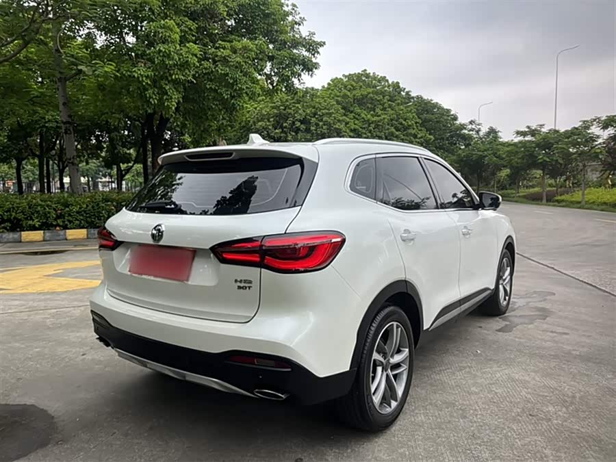 MG HS 2019 car image #19