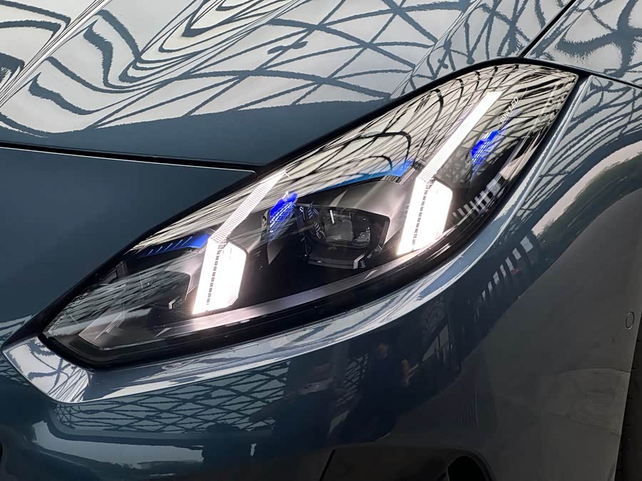 BMW 2 Series 2025 car image #19