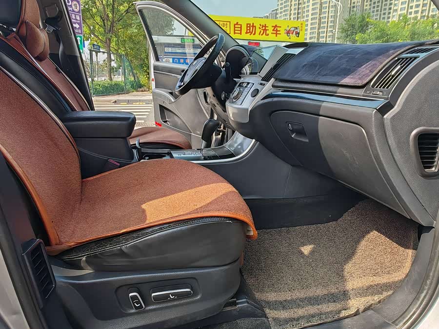 Hyundai Veracruz 2010 صورة سيارة #19