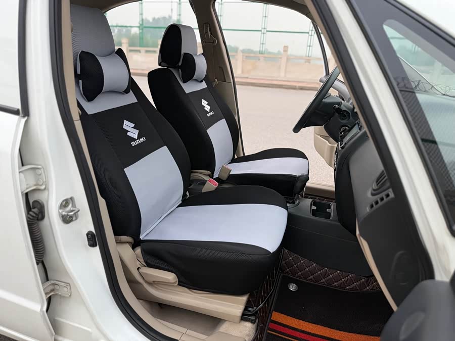 Suzuki SX4 Sedan 2014 imagem de carro #19