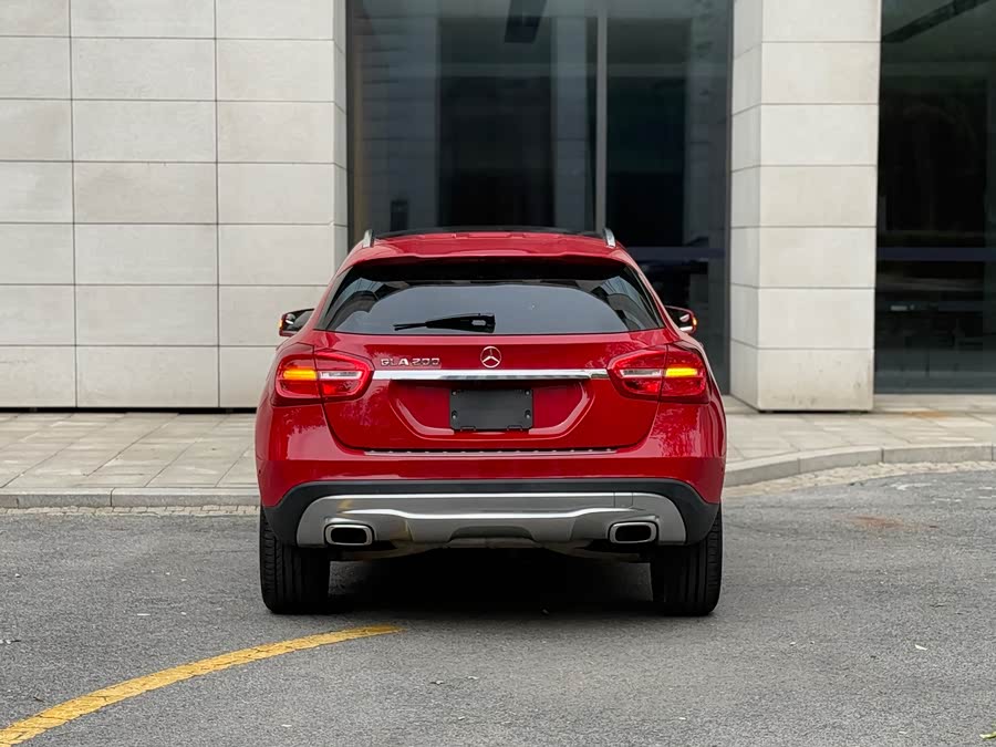 Mercedes-Benz GLA Class (Imported) 2014 #19 Mercedes-Benz GLA Class (Imported) 2014 car image #19