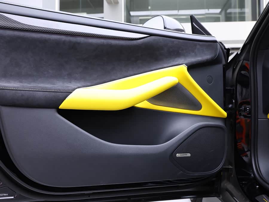 小米汽车 小米SU7 Ultra 2025 汽车图片 #19