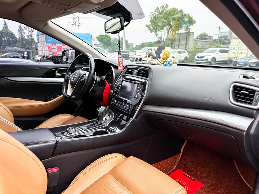 Nissan Maxima 2017 immagine di auto #19