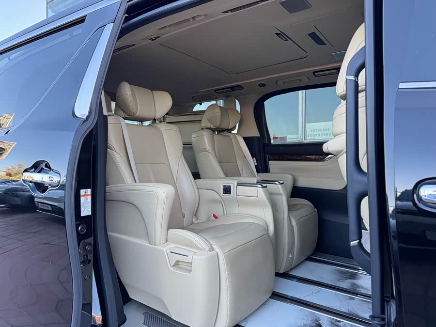 丰田 埃尔法 2021 汽车图片 #19