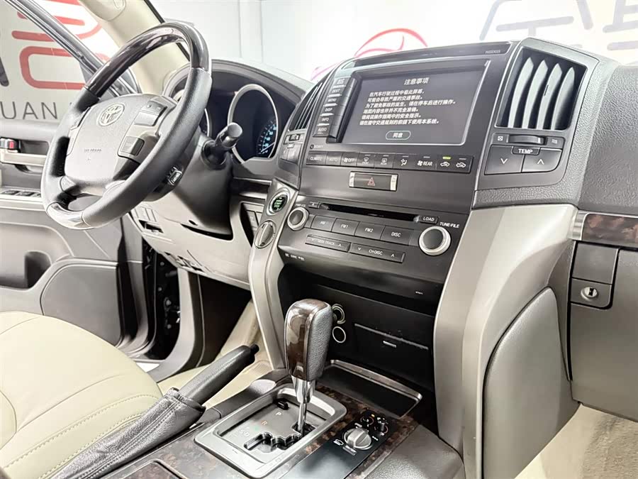 丰田 兰德酷路泽 2008 汽车图片 #19