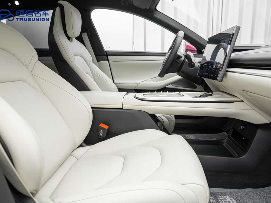 MI SU7 2025 car image #19