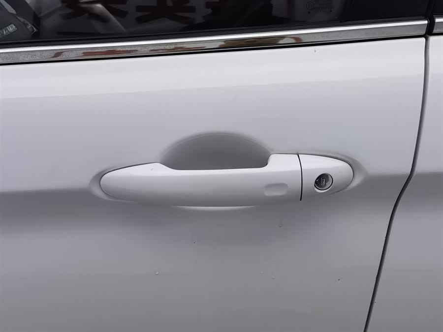 Haval H2 2017 car image #19