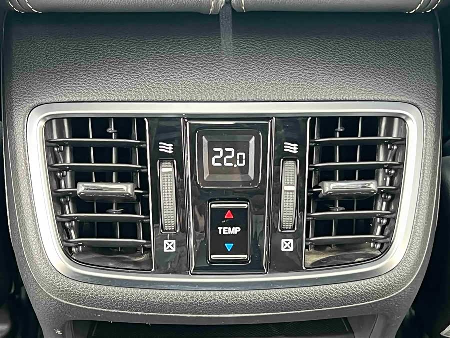 Honda UR-V 2023 #19 Honda UR-V 2023 car image #19