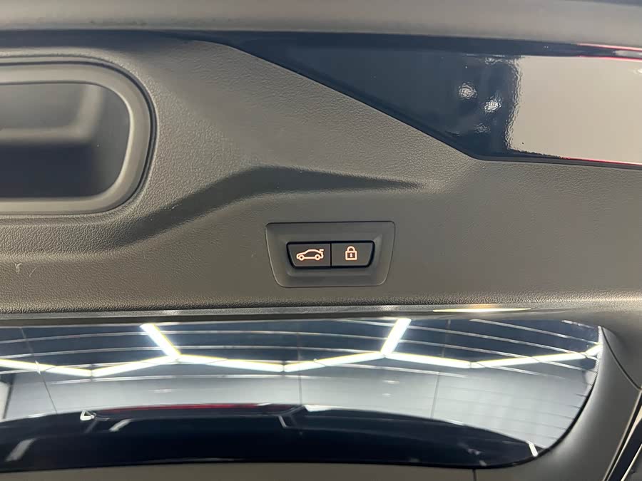 BMW X5 2023 immagine di auto #19