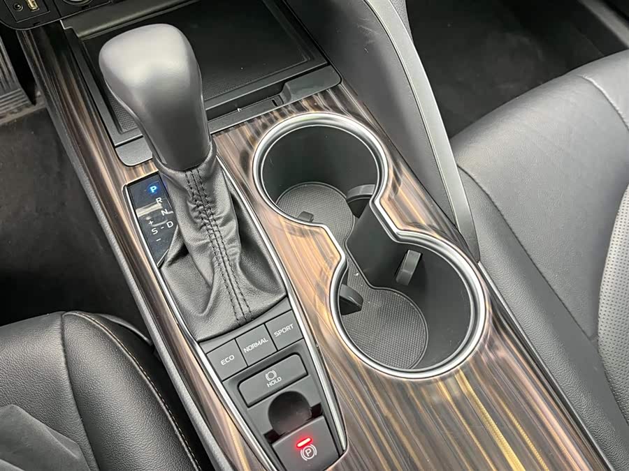 丰田 凯美瑞 2020 汽车图片 #19