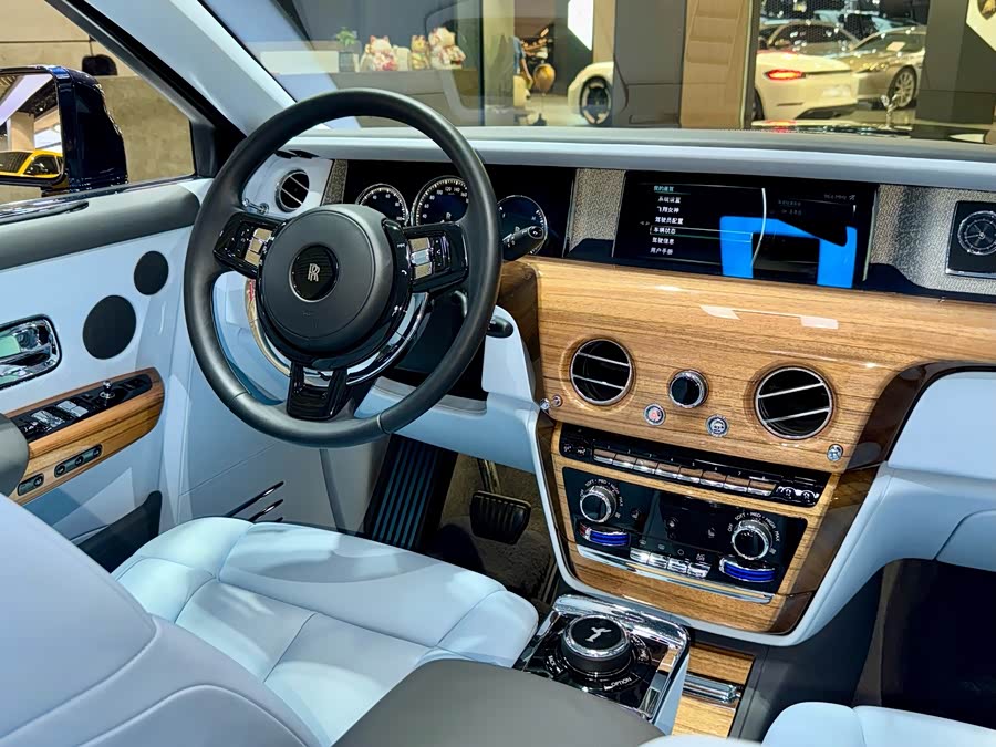 劳斯莱斯 幻影 2020 汽车图片 #19