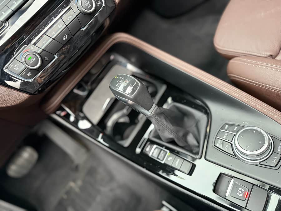 BMW X1 New Energy 2018 #19 BMW X1 New Energy 2018 car image #19