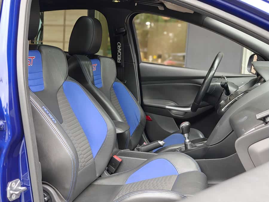 Ford Focus (Imported) 2017 imagem de carro #19