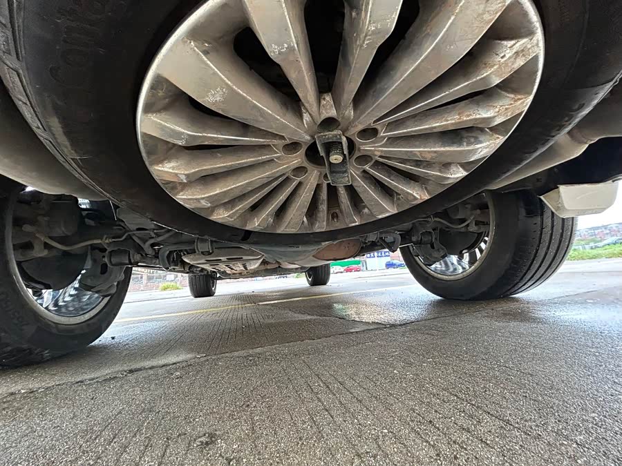 Tank 500 2022 car image #19