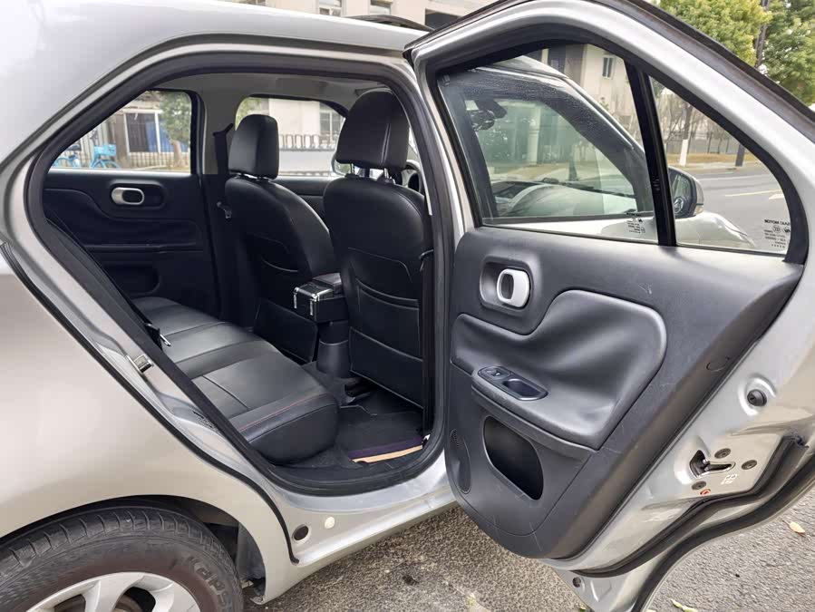 MG 3 2017 car image #19