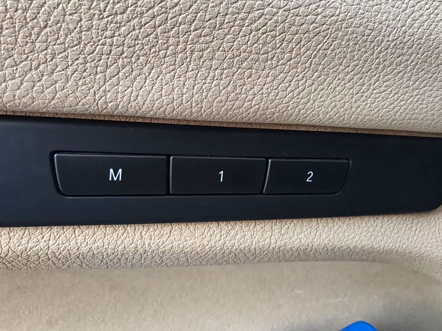 BMW 5 Series GT 2010 #19 BMW 5 Series GT 2010 immagine di auto #19