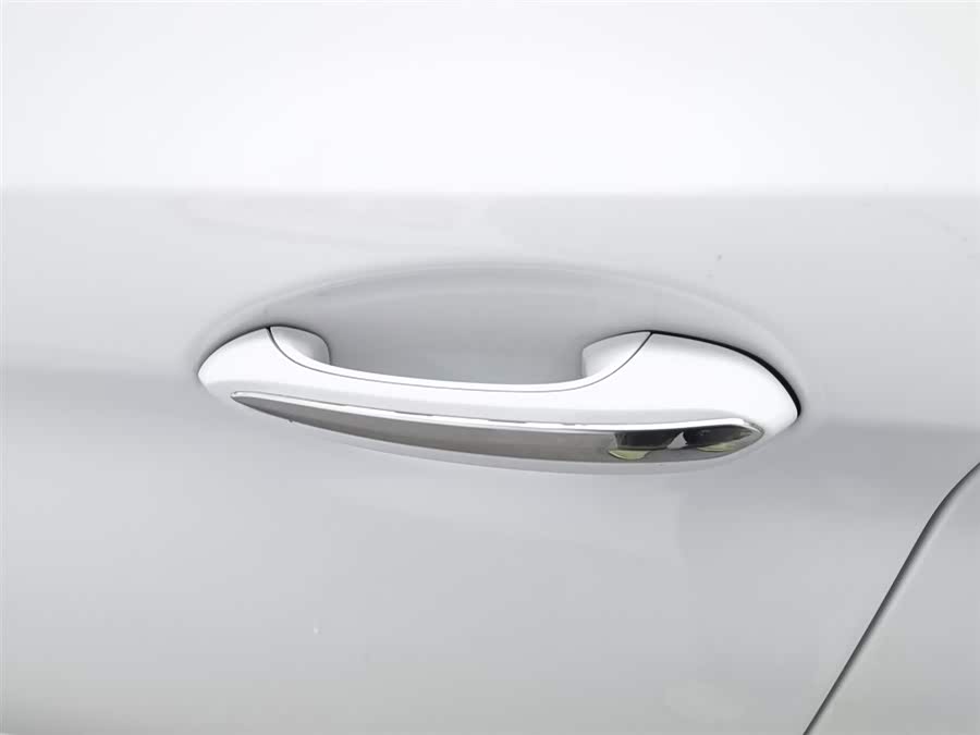 BMW 5 Series (Imported) 2018 car image #19