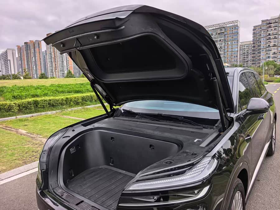 乐道 乐道L90 2025 汽车图片 #19