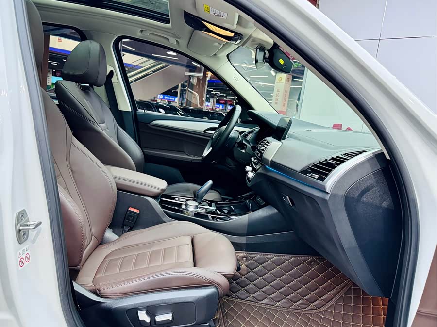 BMW iX3 2021 car image #19