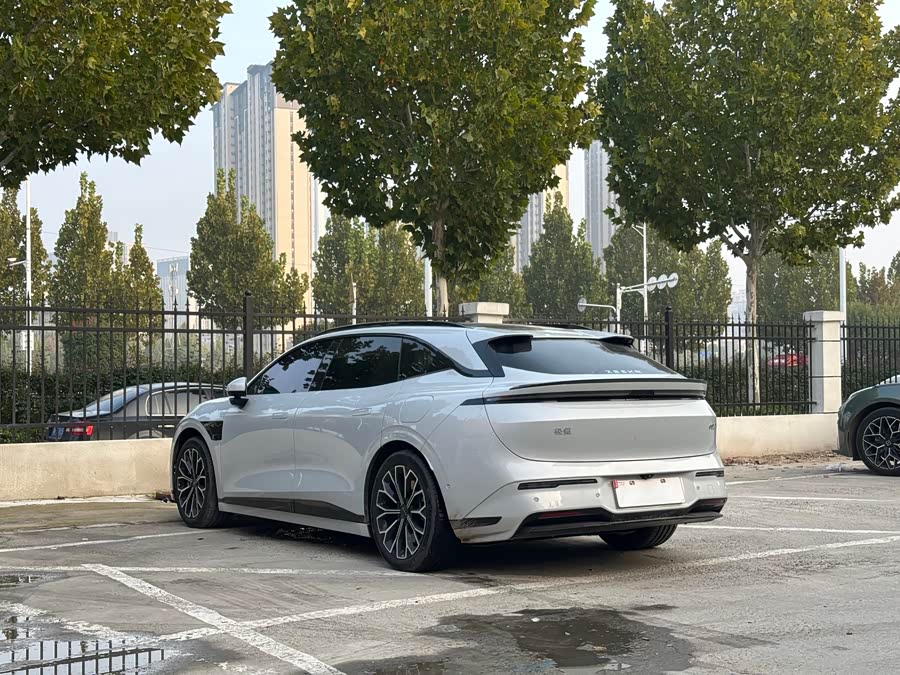 极氪 极氪007GT 2025 汽车图片 #19