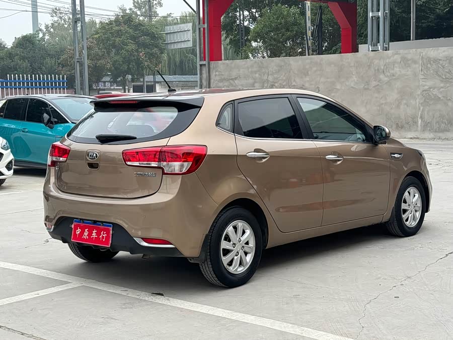 起亚 起亚K2 2016 汽车图片 #19