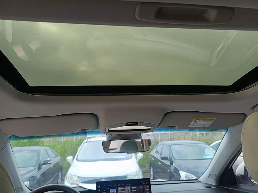 GEELY Emgrand L HiP 2023 immagine di auto #19