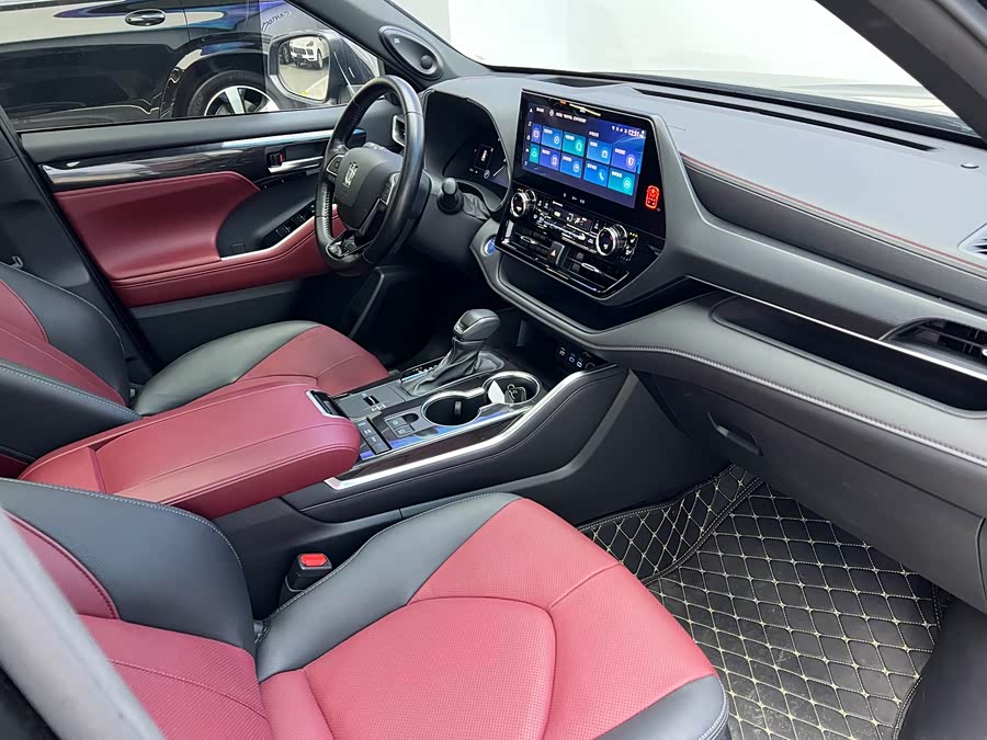 Toyota Crown Kluger 2021 car image #19