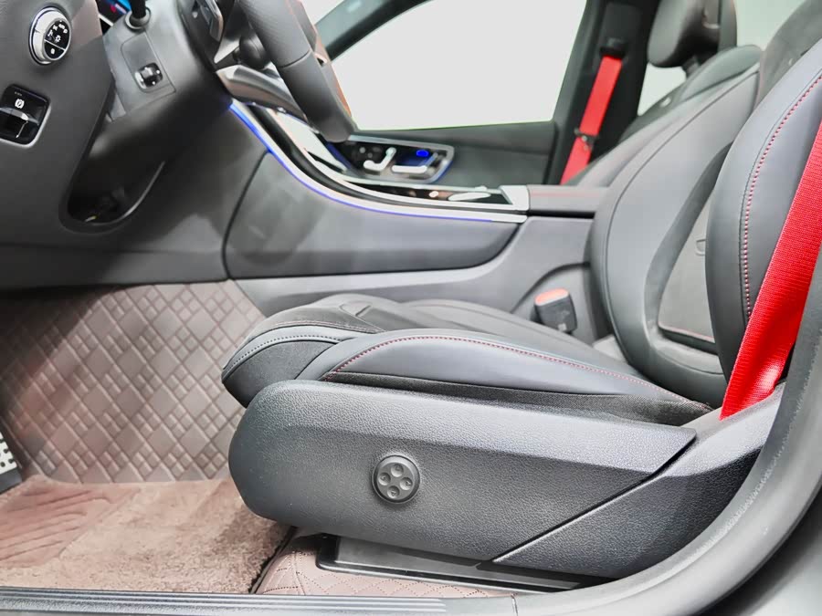 Mercedes-Benz GLC AMG 2025 car image #19