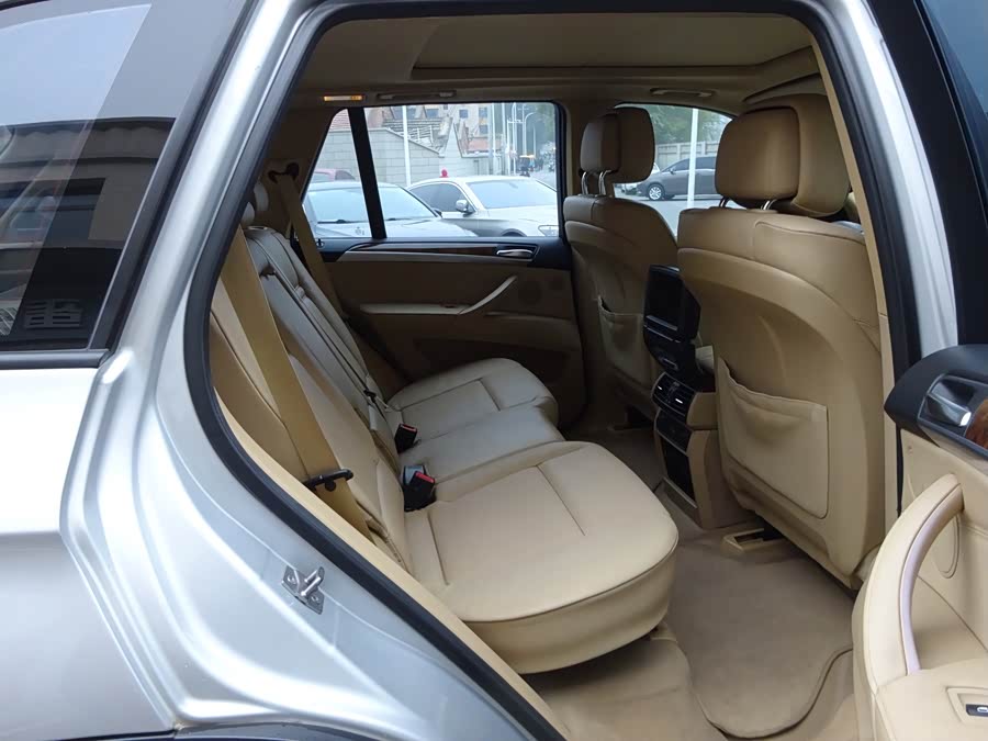 BMW X5 (Imported) 2011 imagen de coche #19