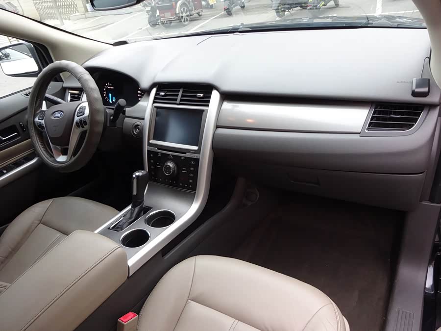 Ford Edge (Imported) 2014 immagine di auto #19