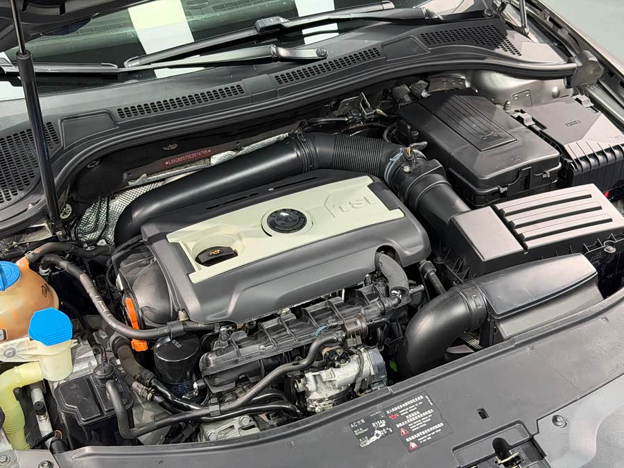 Skoda Superb 2012 car image #19