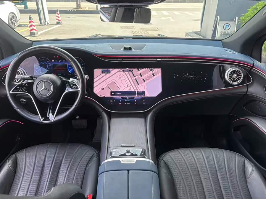 Mercedes-Benz EQS SUV 2023 car image #19