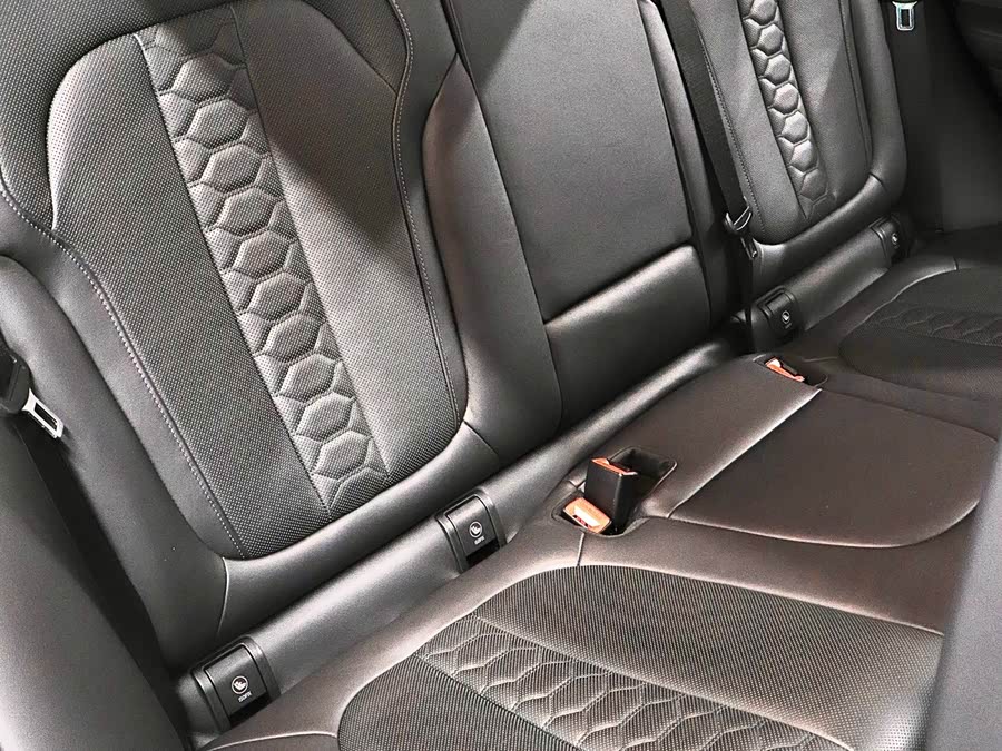 BMW X5 M 2022 car image #19