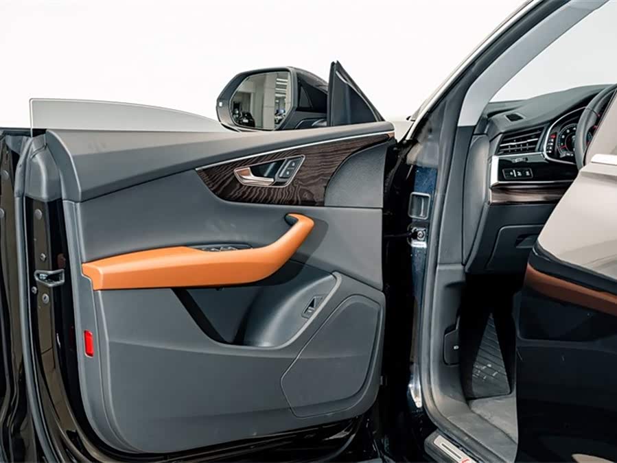 Audi Q8 2021 #19 Audi Q8 2021 car image #19