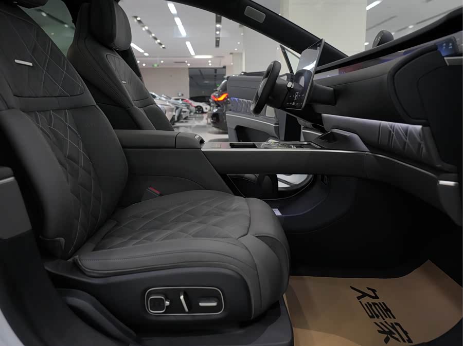 蔚来 蔚来ET9 2025 汽车图片 #19