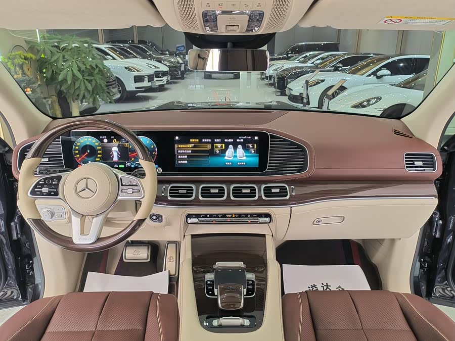 Mercedes-Benz Maybach GLS 2024 car image #19