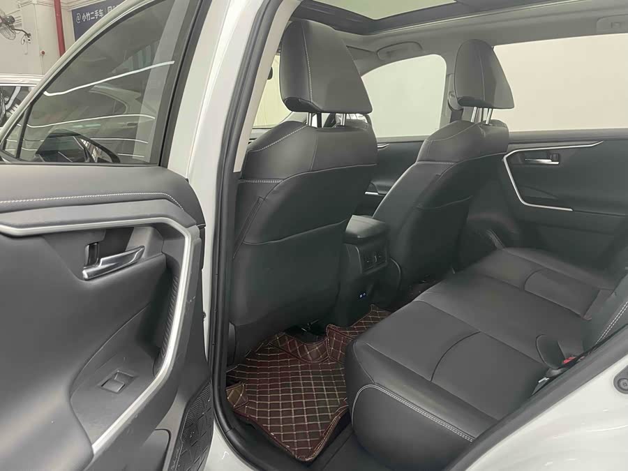 丰田 RAV4荣放 2021 汽车图片 #19