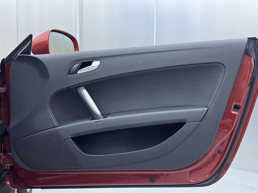 Audi TT 2015 car image #19