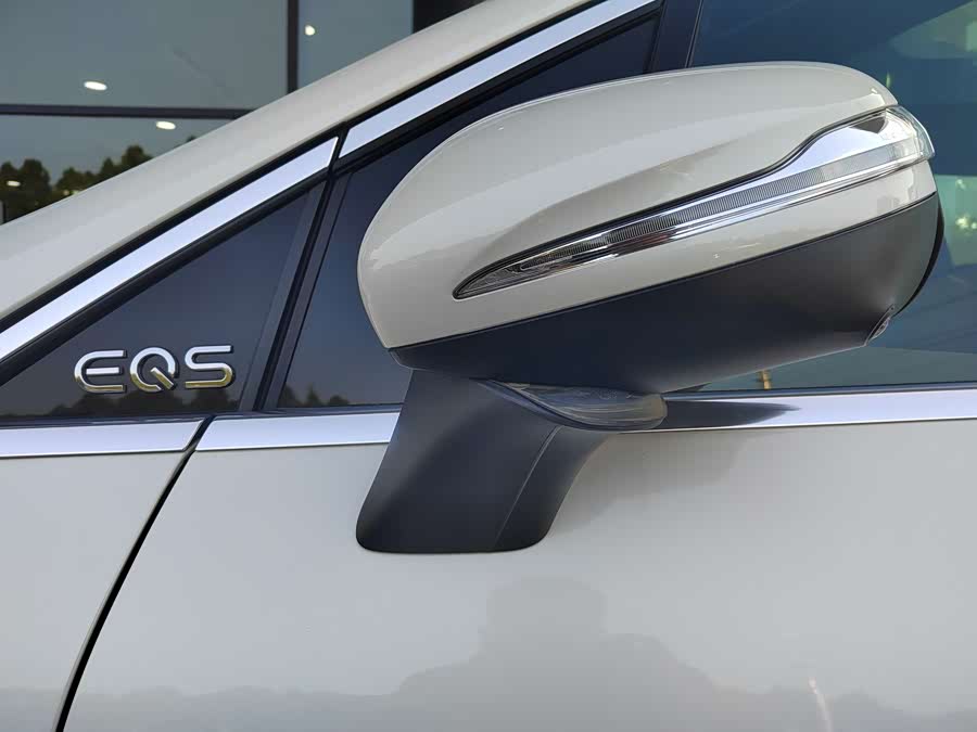 Mercedes-Benz EQS SUV 2025 #19 Mercedes-Benz EQS SUV 2025 car image #19