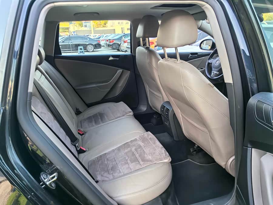 大众 Passat 2010 汽车图片 #19